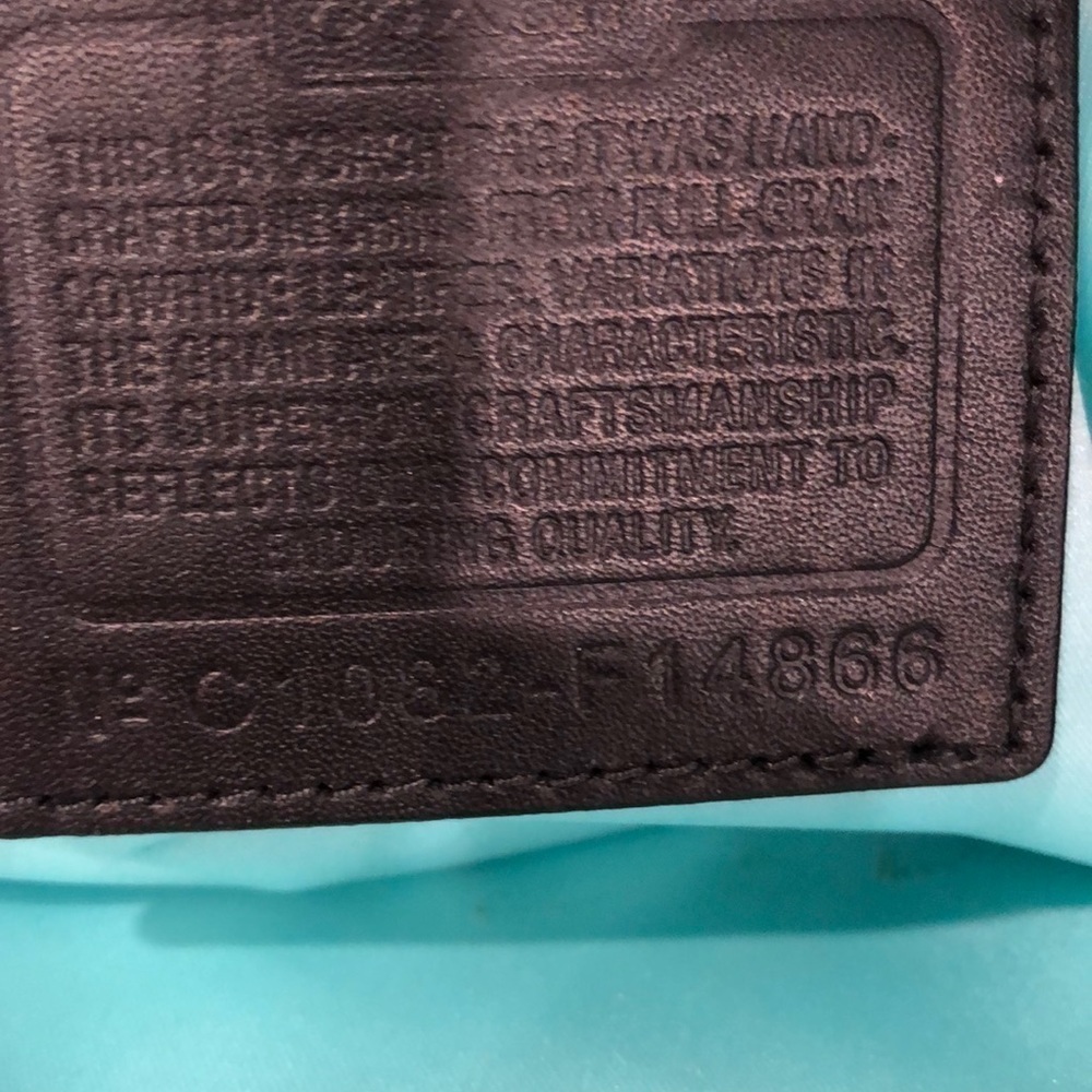 COACH SATCHEL🤗SUPER ROOMY final reduction. Soft leather turquoise lining. - Picture 2 of 7